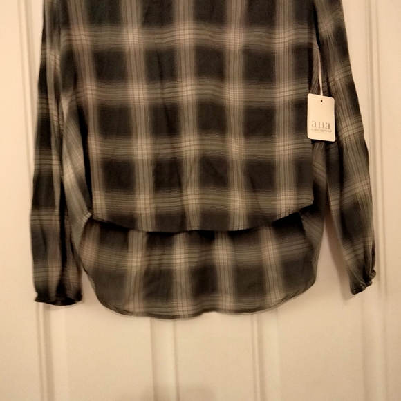 Ana light weight loose blouse XS - Picture 3 of 8